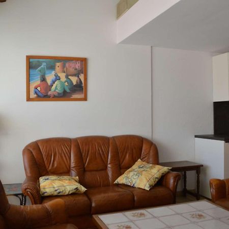 Maison 5 Pieces, 8 Couchages, Terrasse, Proche Plage Et Commerces - Saint Pierre La Mer - Fr-1-229D-240 Exterior foto